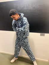 Load image into Gallery viewer, SENSUAL SNOWLEOPARD UNISEX JOGGER