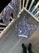 Load image into Gallery viewer, Comfy Season Yayowave Zebra trainingspak By Faberyayo